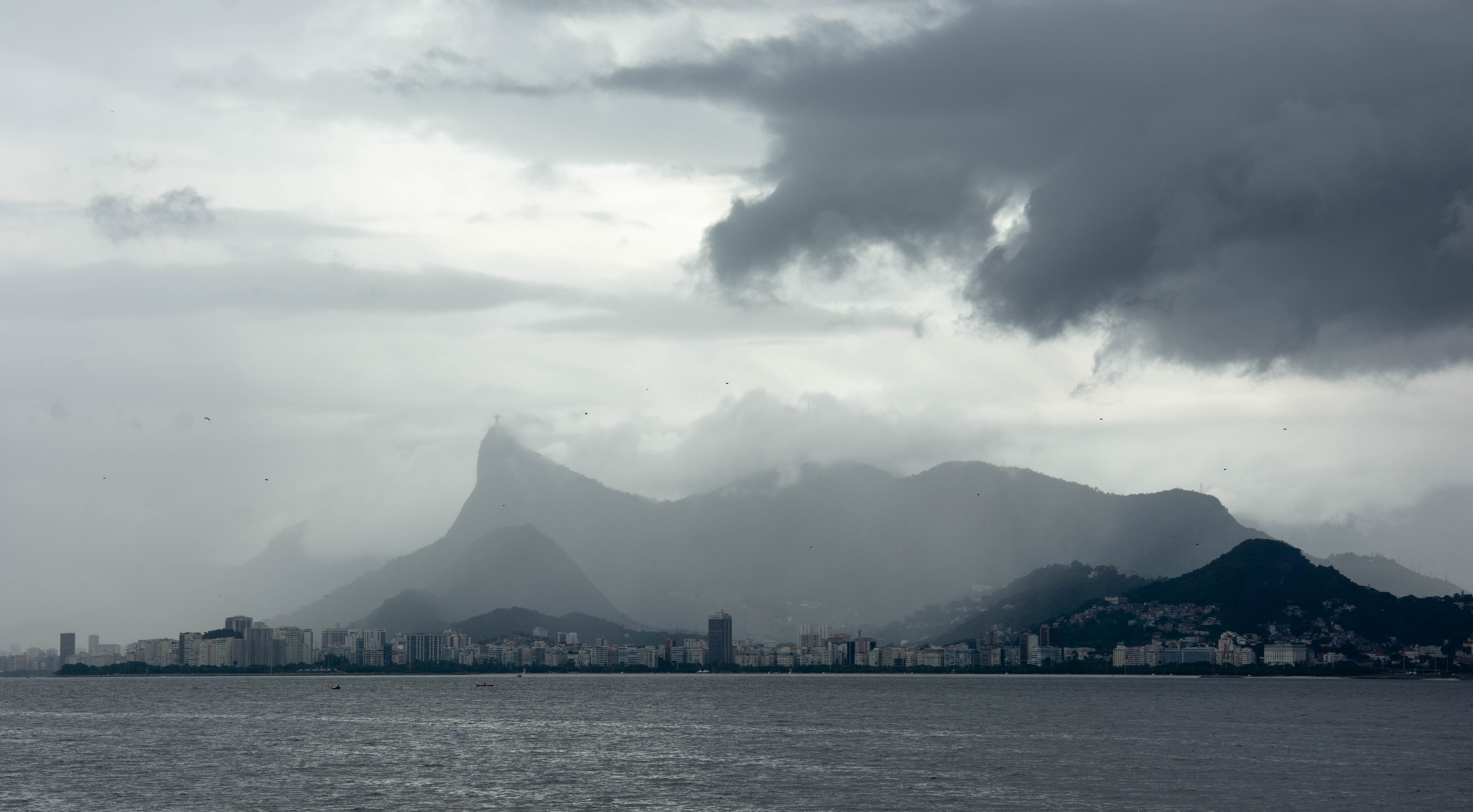 Mistérios da Baía – Praia de Icaraí, Niterói